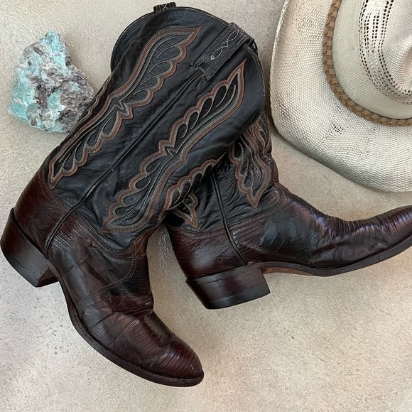 Tony Lama Other - TONY LAMA Vintage Cowboy Boots Chocolate Brown Leather Lizard Inlay 9.5 EE